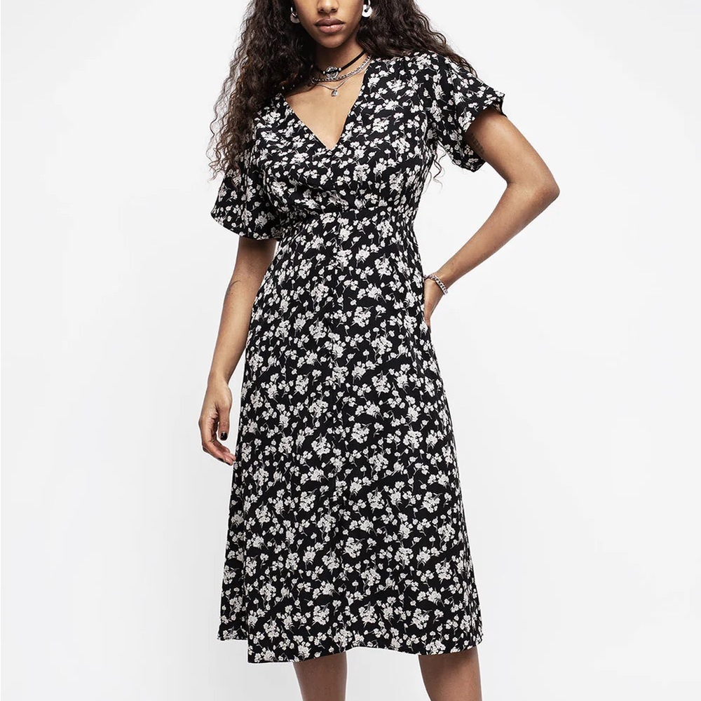 Disturbia Demeter Print V-Neck Button Down Midi Dress